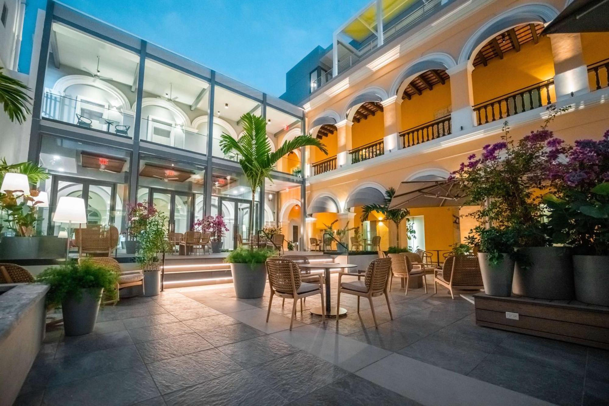Palacio Provincial San Juan, Adults Only, Curio Collection By Hilton Exterior photo